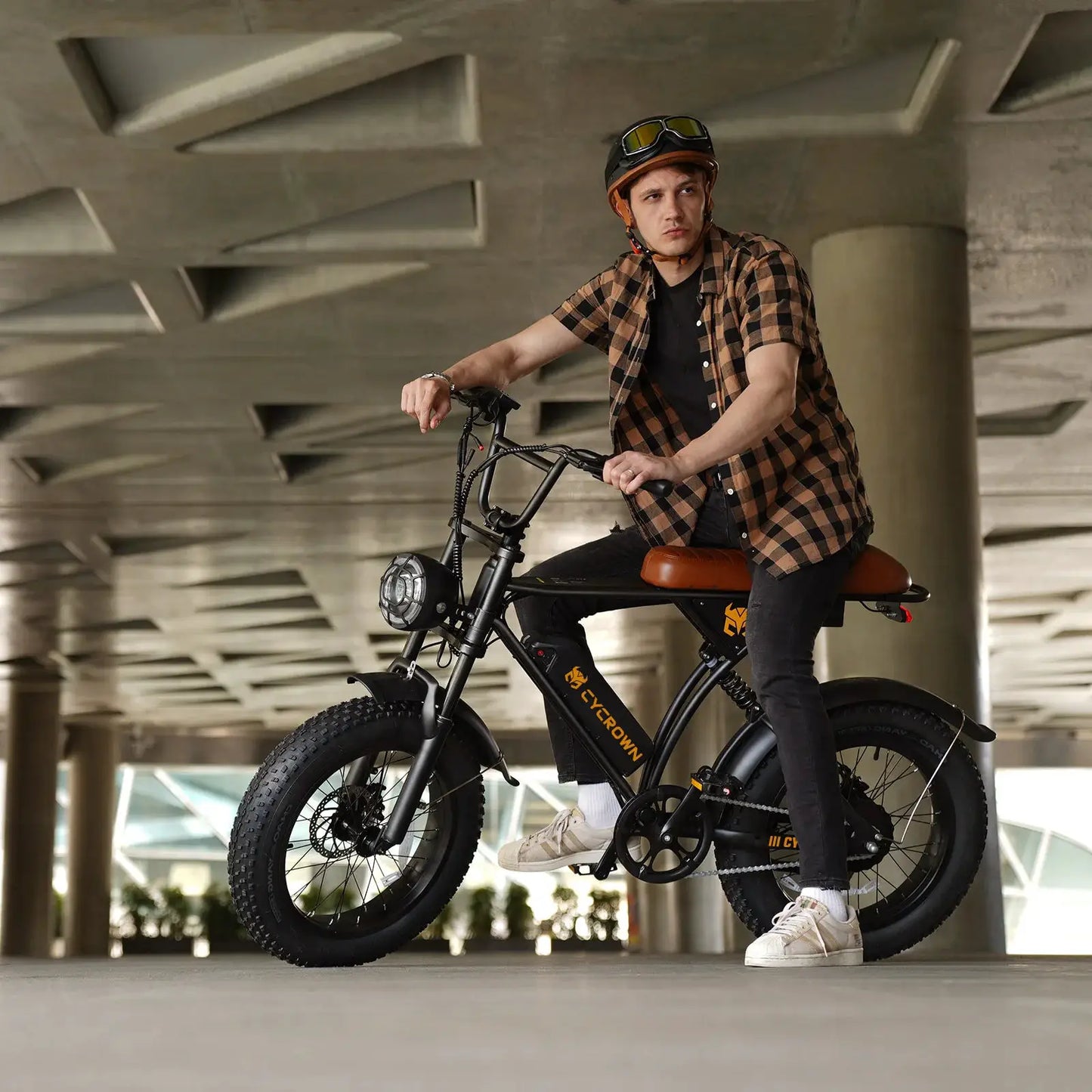Cycrown RUN 750W Electric Bicycle 20 Inch Fat Tire Off Road Bike by Beastly Survival Outlet